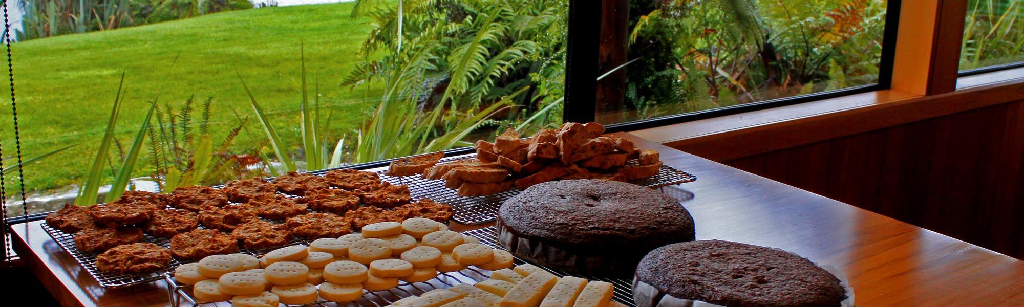 Fresh Kiwi baking at Moeraki Riverside Restaurant, South Island, NZ