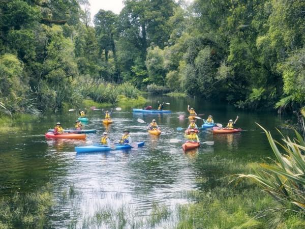 Moeraki Lodge River Canoes